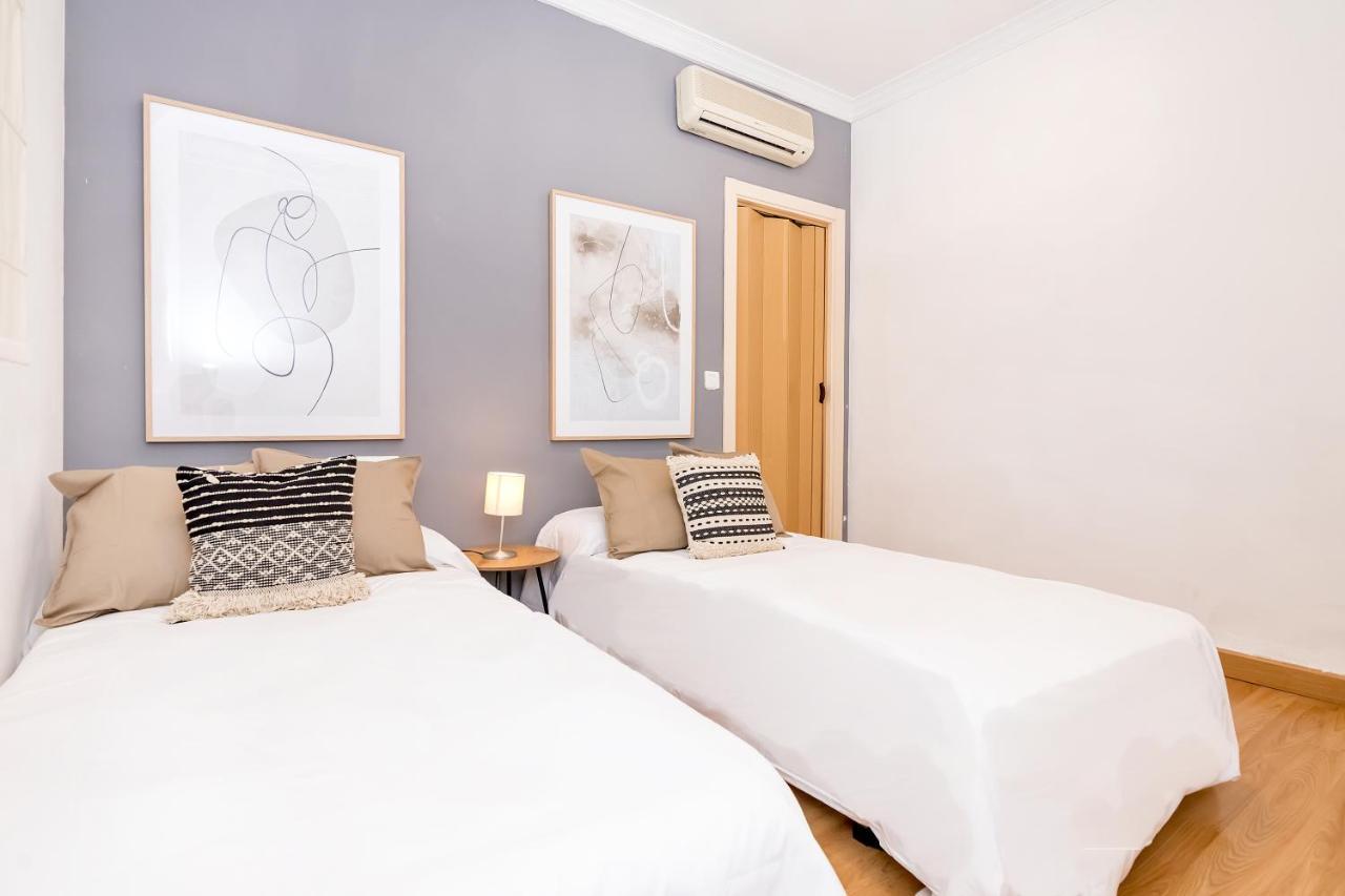 Bhost - Cinteria Apartment Malaga Bagian luar foto