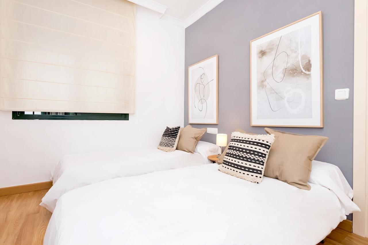 Bhost - Cinteria Apartment Malaga Bagian luar foto