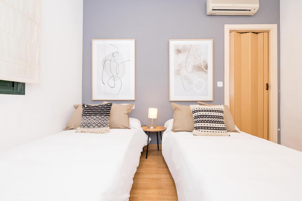 Bhost - Cinteria Apartment Malaga Bagian luar foto