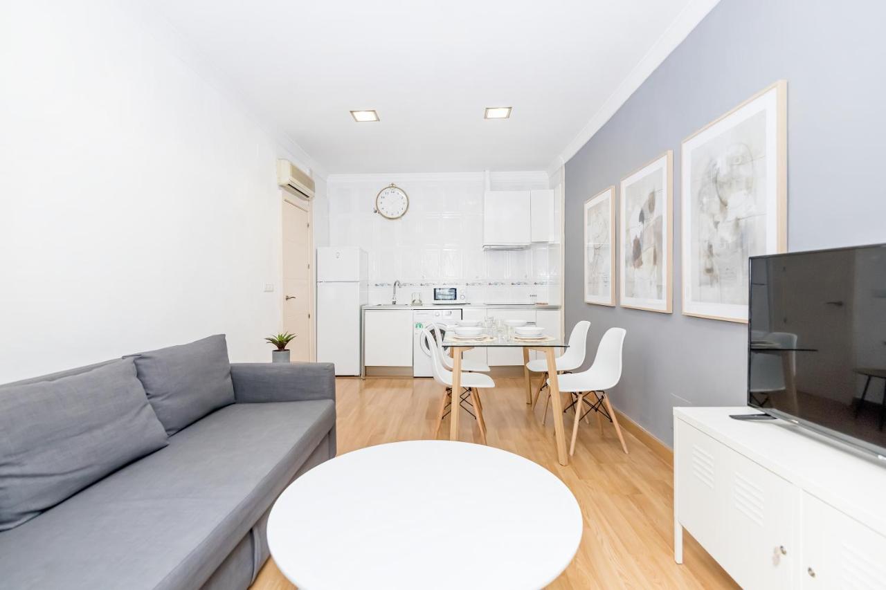Bhost - Cinteria Apartment Malaga Bagian luar foto